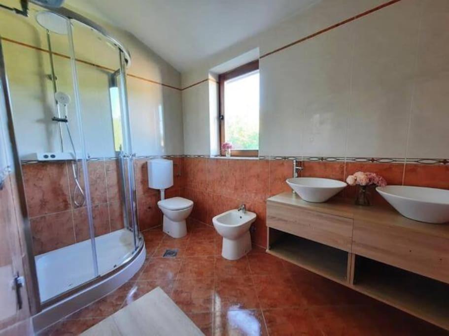 Holiday Home For 8 People, Pool + Sea View Vilanija Kültér fotó